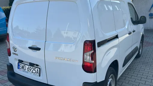 TOYOTA Proace City -