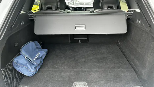 VOLVO XC60 XC60 T8 AWD Plug-In Hybrid Polestar Engineered aut