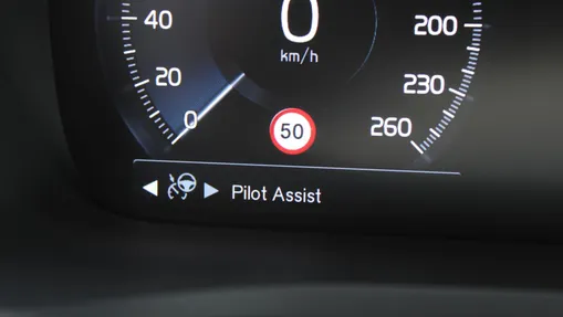 VOLVO V60 V60 CC D4 AWD aut