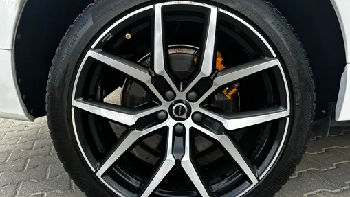 VOLVO XC60 XC60 T8 AWD Plug-In Hybrid Polestar Engineered aut