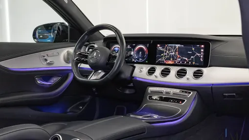 MERCEDES-BENZ E Klasa E 300 de AMG