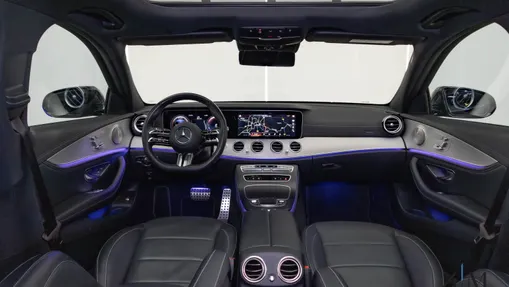 MERCEDES-BENZ E Klasa E 300 de AMG