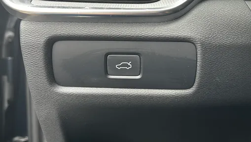 VOLVO S60 S60 B5 B AWD Plus Dark aut