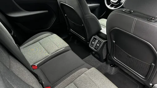 VOLVO XC40 XC40 B3 Plus Dark aut