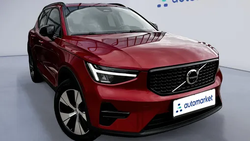 VOLVO XC40 XC40 B3 Plus Dark aut