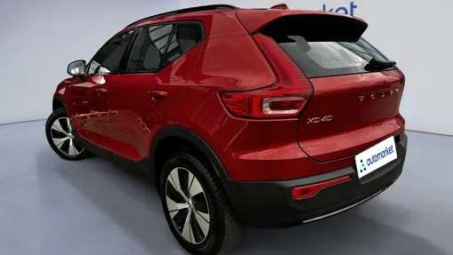 VOLVO XC40 XC40 B3 Plus Dark aut