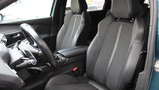 PEUGEOT 5008 5008 1.6 PureTech GT Line S&S EAT8