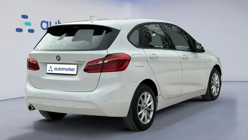 BMW Seria 2 216d aut