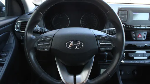 HYUNDAI i30 i30 1.5 DPI Modern