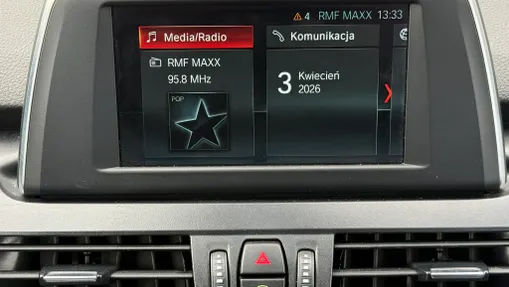 BMW Seria 2 216d aut