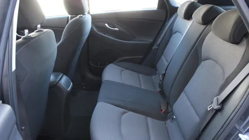 HYUNDAI i30 i30 1.5 DPI Modern