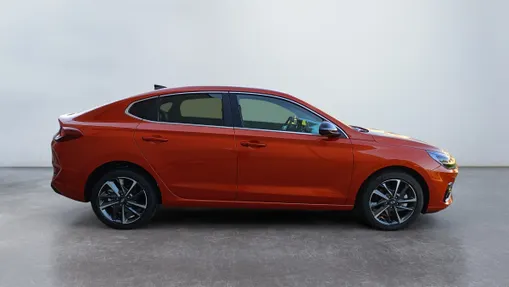HYUNDAI i30 i30 Fastback 1.5 T-GDI 48V Smart Nowy