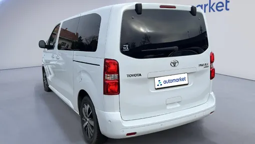 TOYOTA Proace Verso Proace Verso 2.0 D4-D Medium VIP Aut.