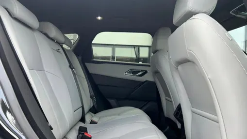LAND ROVER Range Rover Velar Velar 3.0 P400 mHEV Dynamic SE Nowy