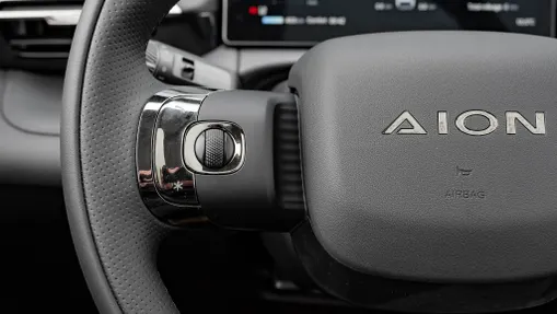 AION V V 75.3kWh Premium Nowy