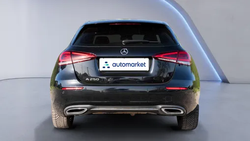 MERCEDES-BENZ A Klasa A 250 Progressive 7G-DCT