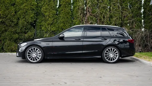 MERCEDES-BENZ C Klasa AMG C 43 4-Matic