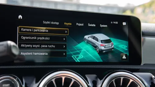 MERCEDES-BENZ A Klasa A 200 AMG Line 7G-DCT