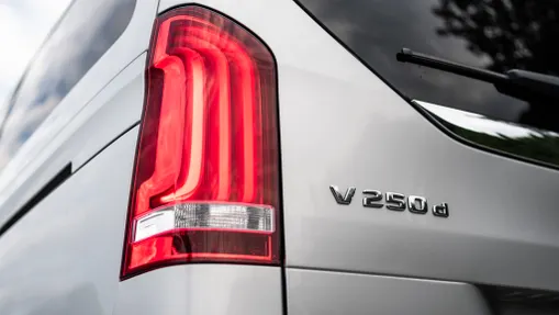 MERCEDES-BENZ V Klasa V 250 d 9G-Tronic (długi)