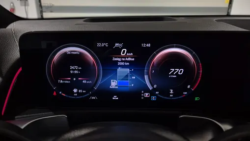 MERCEDES-BENZ GLB GLB 220 d 4-Matic AMG Line 8G-DCT