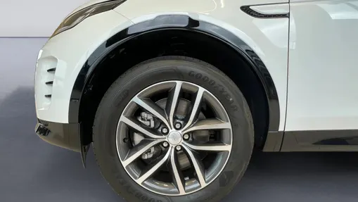 LAND ROVER Discovery Sport Discovery Sport 2.0 D200 mHEV Dynamic SE aut Nowy
