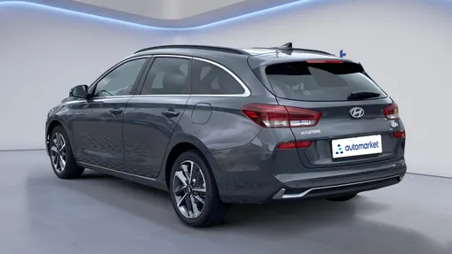HYUNDAI i30 i30 1.5 T-GDI 48V Smart