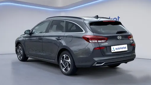 HYUNDAI i30 i30 1.5 T-GDI 48V Smart Plus