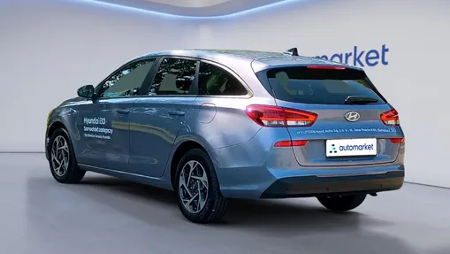 HYUNDAI i30 i30 1.5 DPI Pure