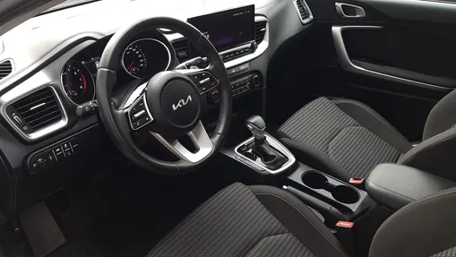 KIA Cee'd Ceed 1.5 T-GDI M DCT