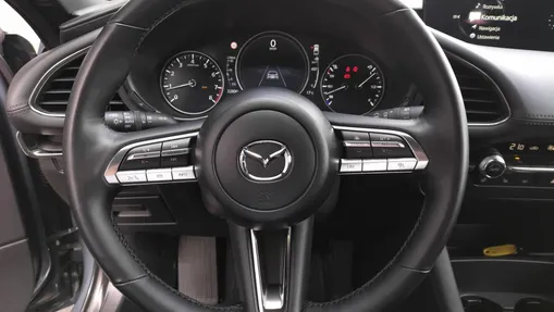 MAZDA 3 3 2.0 mHEV Kanjo aut
