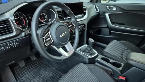 KIA Cee'd Ceed 1.5 T-GDI M