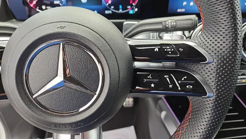 MERCEDES-BENZ GLB GLB 200 d AMG Line 8G-DCT