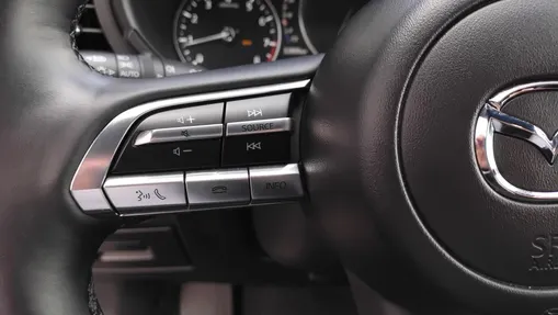 MAZDA 3 3 2.0 mHEV Kanjo aut