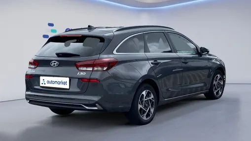 HYUNDAI i30 i30 1.5 T-GDI 48V Smart Plus