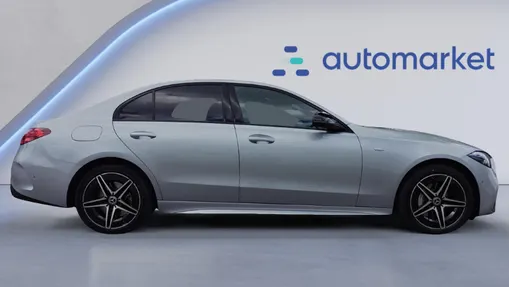 MERCEDES-BENZ C Klasa C 300 de PHEV 4-Matic AMG Nowy