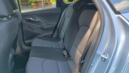 HYUNDAI i30 i30 1.5 DPI Pure