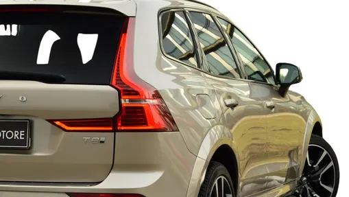 VOLVO XC60 XC60 T8 Plug-In Hybrid AWD Polestar Engineered aut