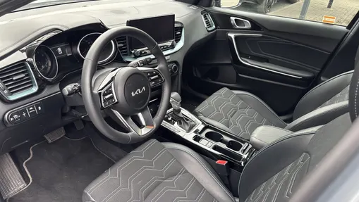 KIA XCeed XCeed 1.6 T-GDI Tribute DCT