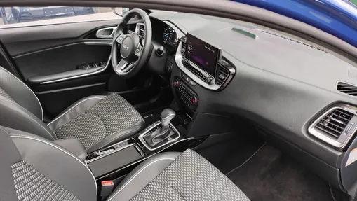 KIA Cee'd Ceed 1.6 GDI PHEV Business Line DCT