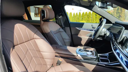 BMW Seria 7 750e PHEV xDrive M Sport sport-aut