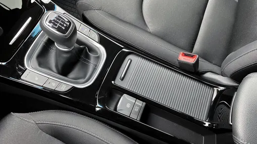 HYUNDAI i30 i30 1.5 T-GDI 48V Smart Plus