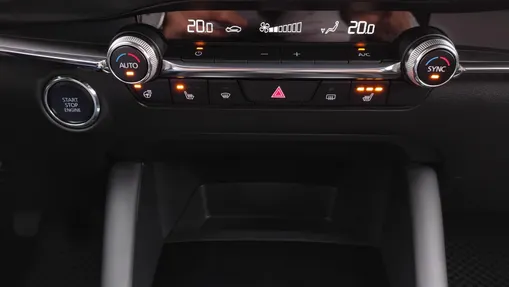 MAZDA 3 3 2.0 mHEV Hikari-