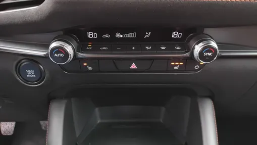 MAZDA 3 3 2.0 mHEV Nagisa