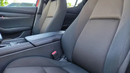 MAZDA 3 3 2.0 mHEV Kanjo aut