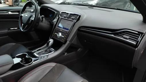 FORD Mondeo Mondeo 2.0 Hybrid ST-Line X