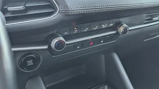 MAZDA 3 3 2.0 mHEV Prime Line