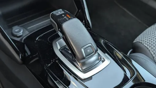 PEUGEOT 2008 2008 1.2 PureTech GT S&S EAT8