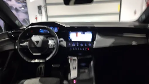 PEUGEOT 408 408 1.6 Plug-In Hybrid 225 GT EAT8