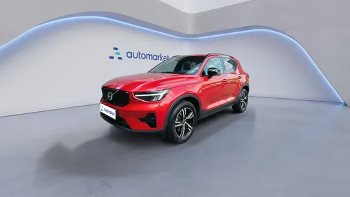 VOLVO XC40 XC40 B3 Plus Dark aut