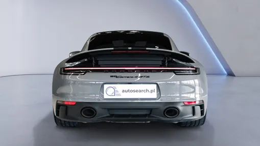 PORSCHE 911 911 Carrera 4 GTS